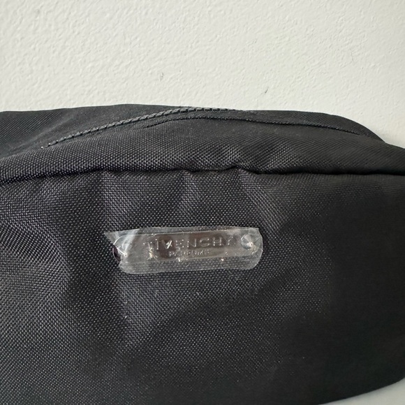 NWOT GIVENCHY POUCH/COSMETIC BAG - Picture 3 of 8